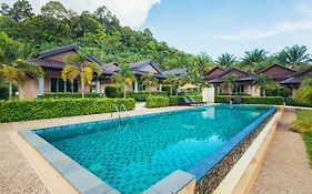 Palm Kiri Aonang Resort